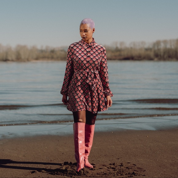 Retro 60s/70s-style Velvet Dress in pink - Picture 3 of 9